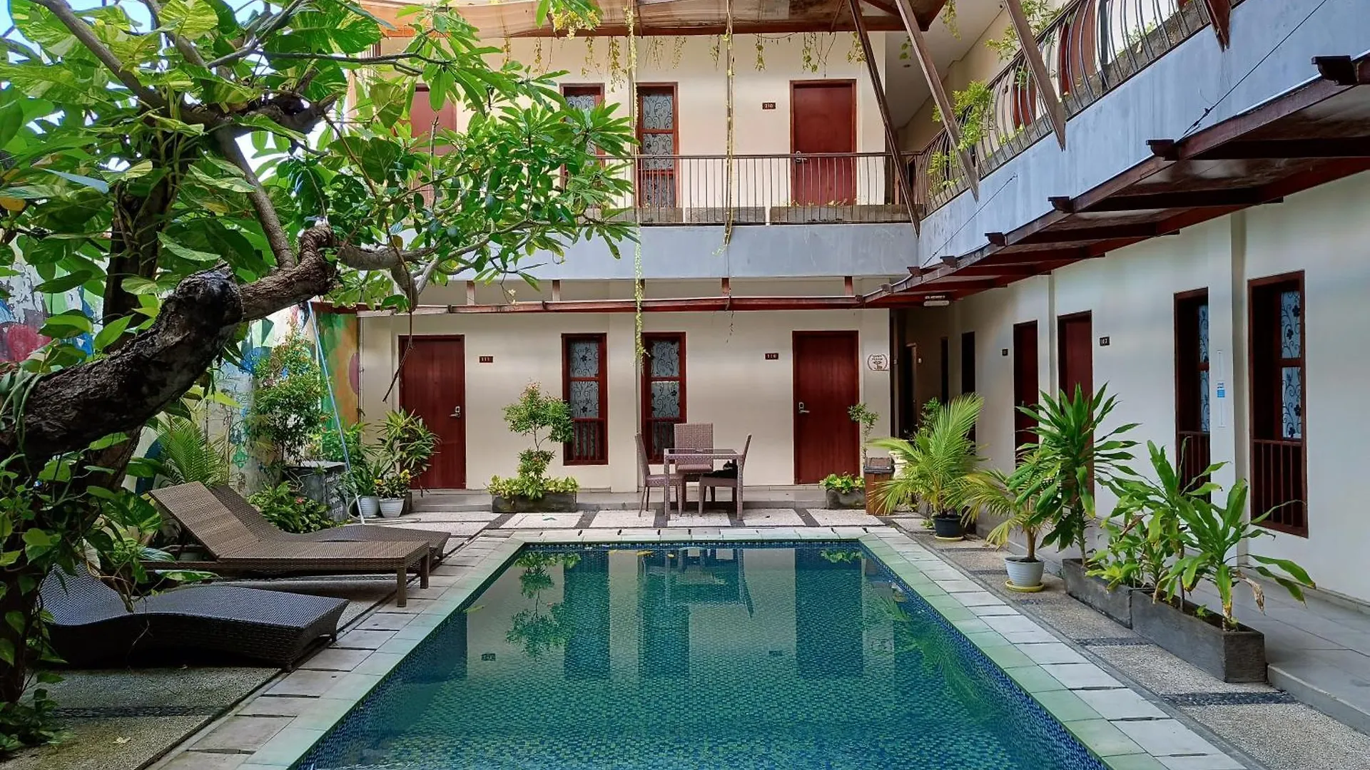 Keola Hotel Legian location